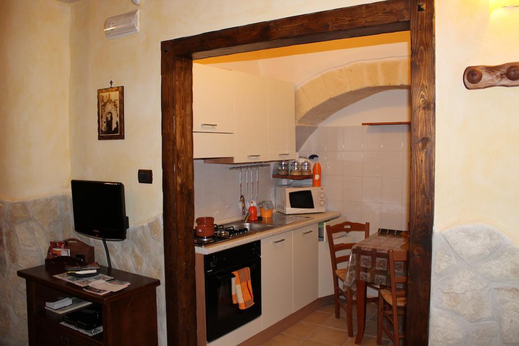 Domusfrumenti Oria  Bagian luar foto